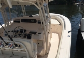 33' Grady White Center Console 33' Grady White Center Console