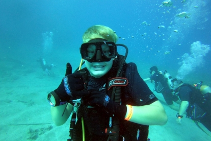 Dive Charter with Shark Quest Dive Shop